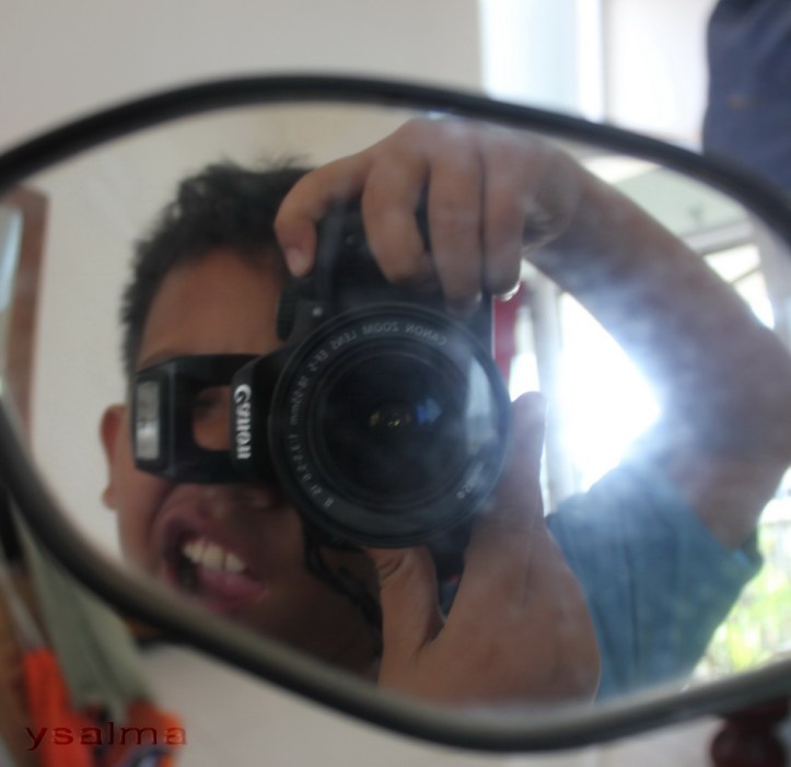 Photo Challenge Mirror