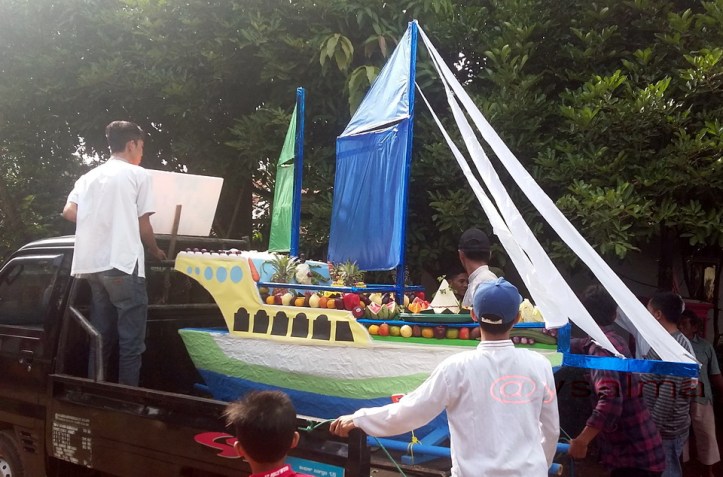 dongdang-bentuk-perahu