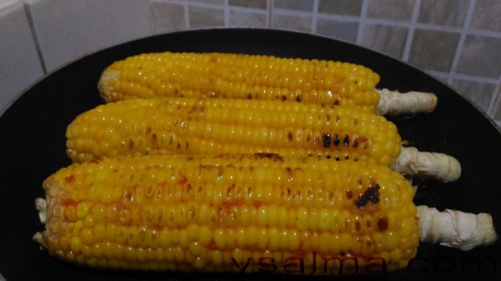 kegiatan-mengasyikkan-akhir-tahun-bakar-jagung