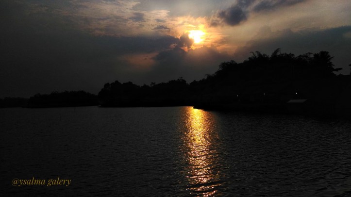 Photo Challenge Glow Sunset