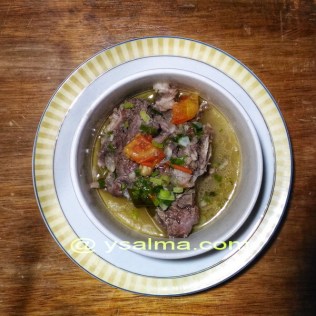 Sup Tulang Iga Segar Bumbu Padang