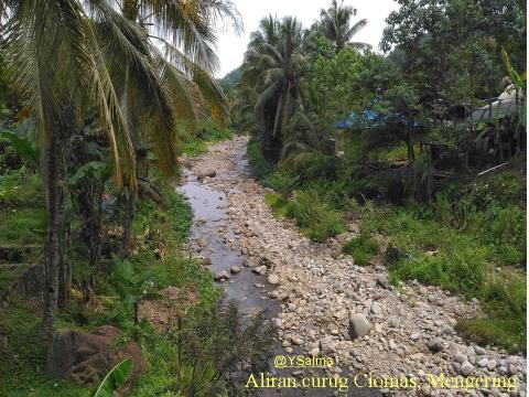 Aliran Curug Ciomas Kering_YSalma