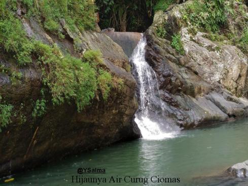 Hijaunya Air Curug Ciomas_YSalma
