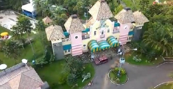 Alam fantasia Sentul keren