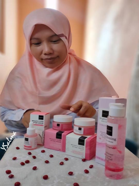Face care Scarlett mencerahkan wajah secara alami