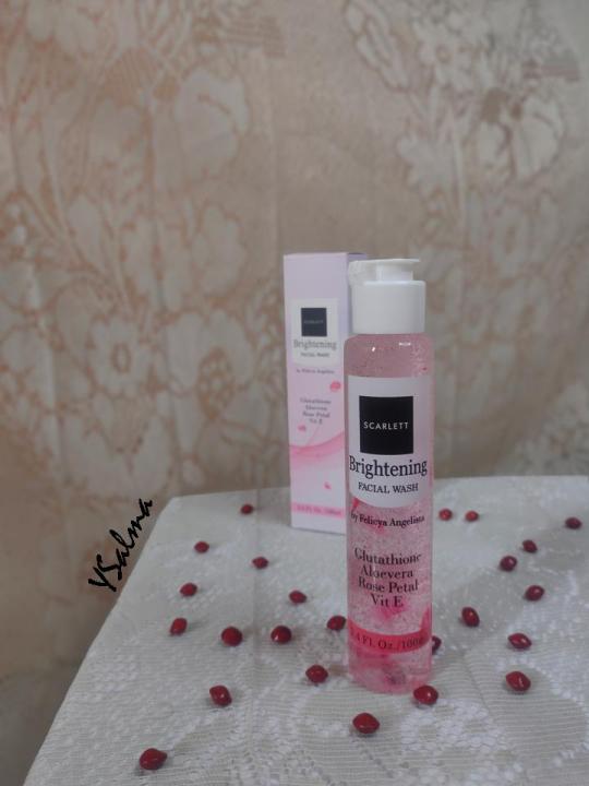 Face care Scarlett Whitening facial wash