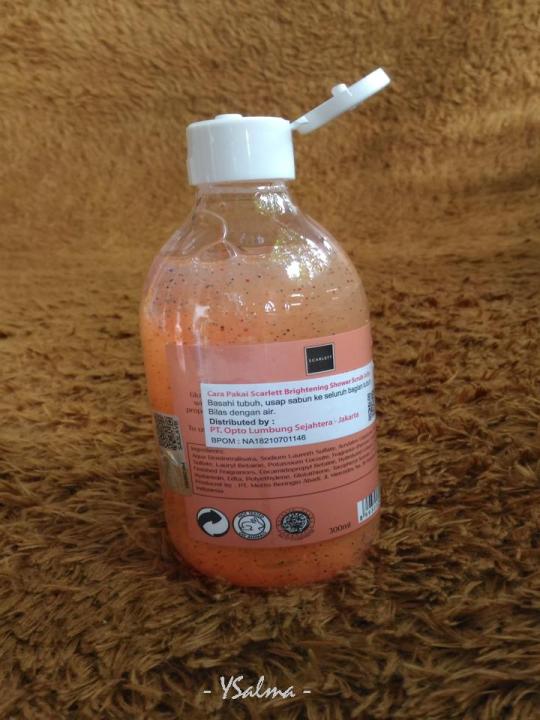 Packaging atau kemasan Jolly Brightening Shower Scrub