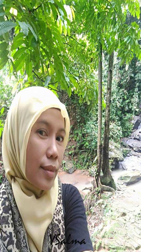 Dengar alam bernyanyi lirik lagu Laleilmanino