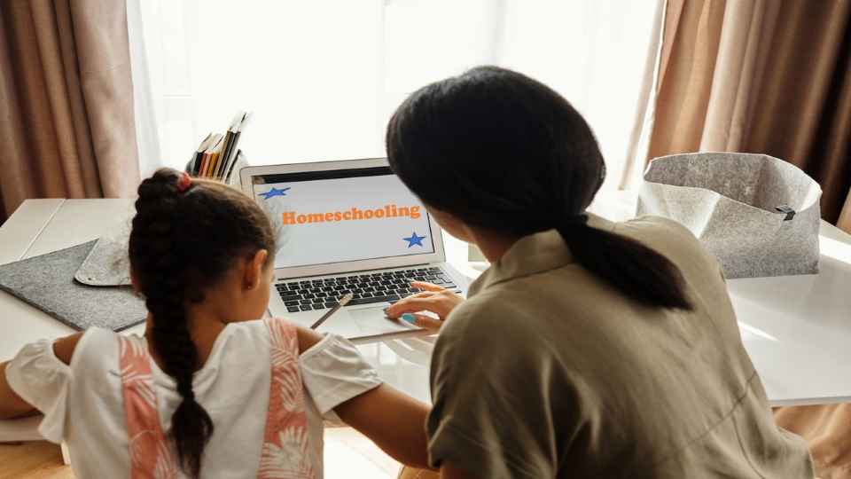 homeschooling cara pemasarannya dengan pengajuan kta online