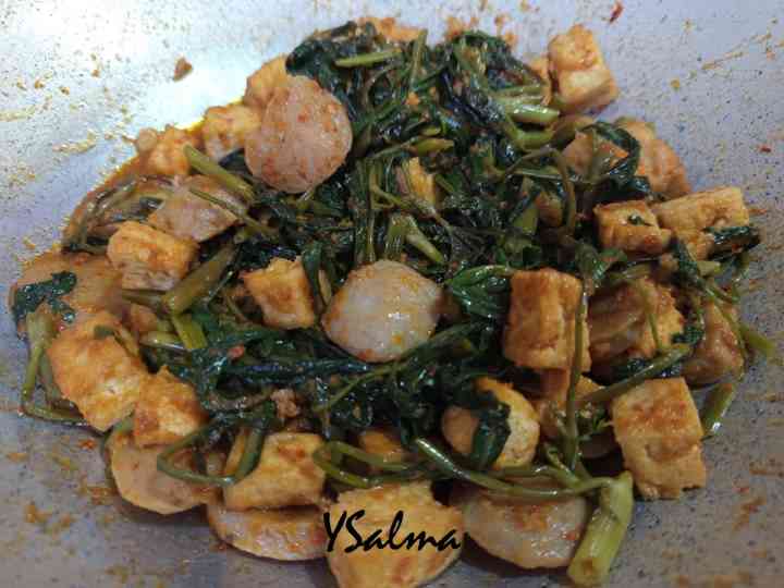 cah kangkung tahu bakso enak mudah