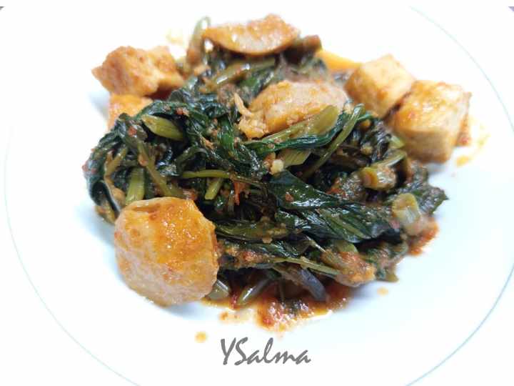 cah kangkung tahu bakso ala restoran